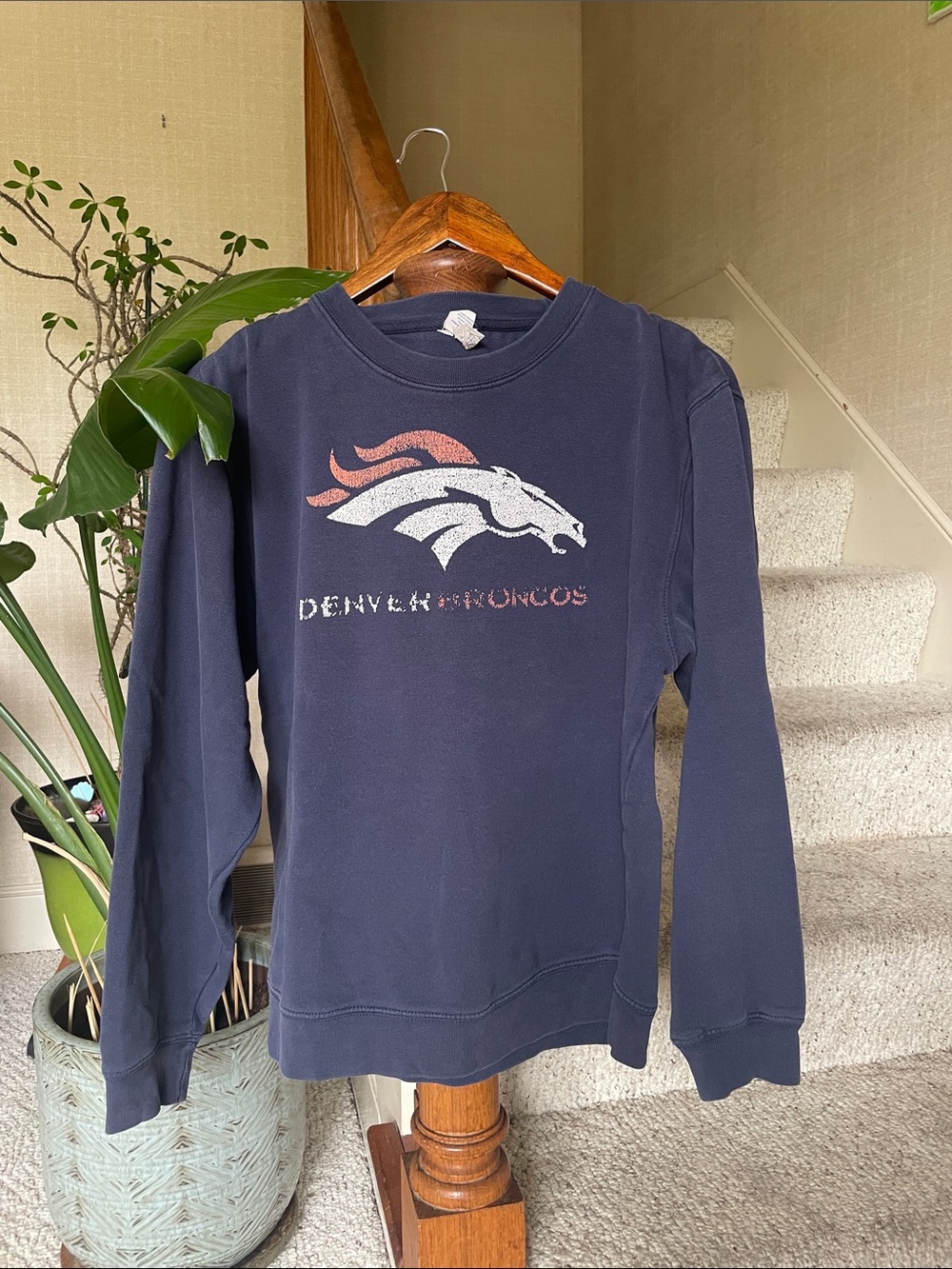 Vintage Delta Fleece Navy Crewneck Denver Broncos Sweatshirt